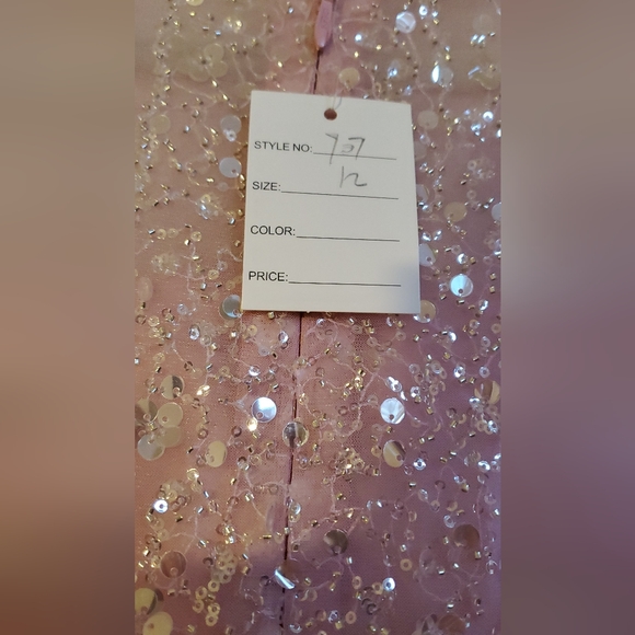 Elegant Evening Women Dress - Picture 4 of 6